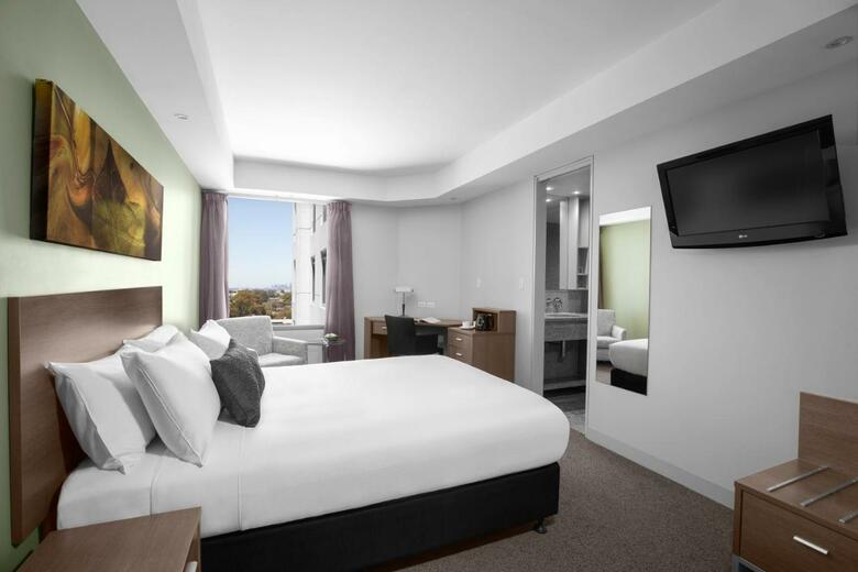Mantra Tullamarine Hotel