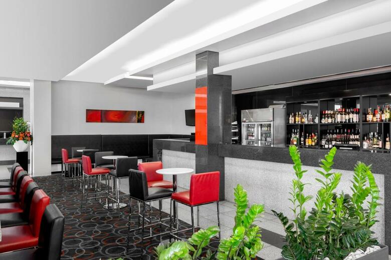 Mantra Tullamarine Hotel