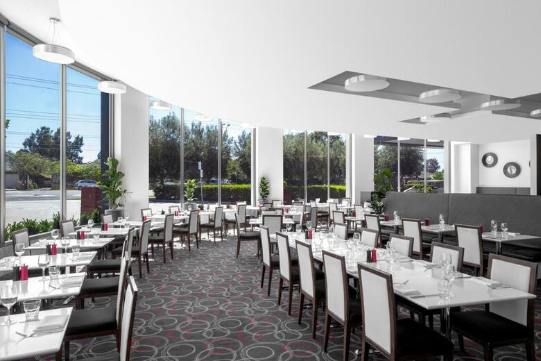 Mantra Tullamarine Hotel