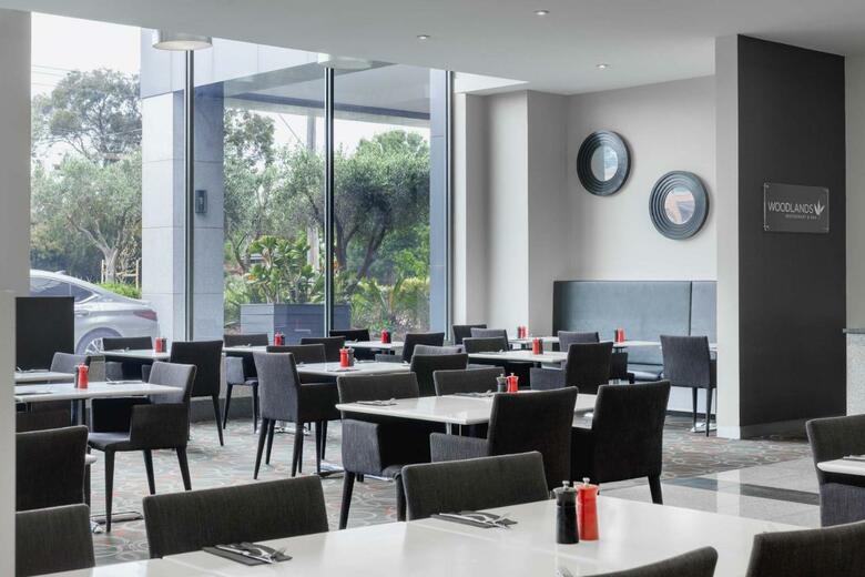Mantra Tullamarine Hotel
