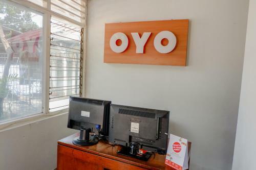 Hotel Vaccinated Staff - Oyo 1176 J3 Residence Syariah