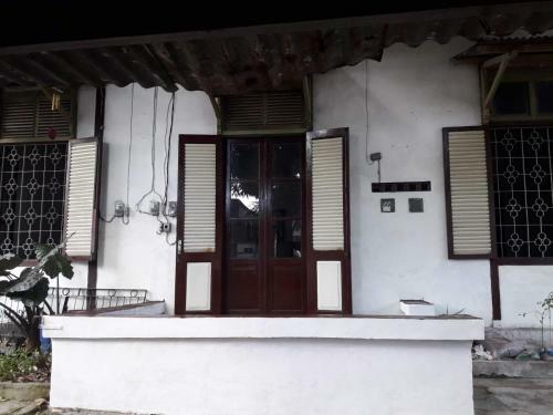 Wongso Kamar Keluarga