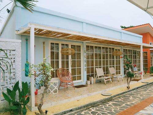 Lokatara Beachfront