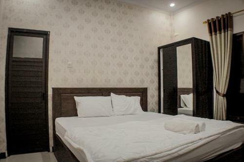 Cozy Stay Hotel
