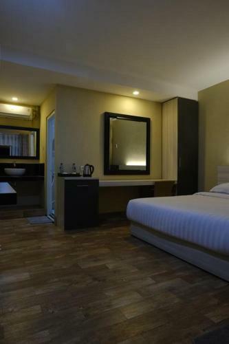 Hotel Wisma Lovebird