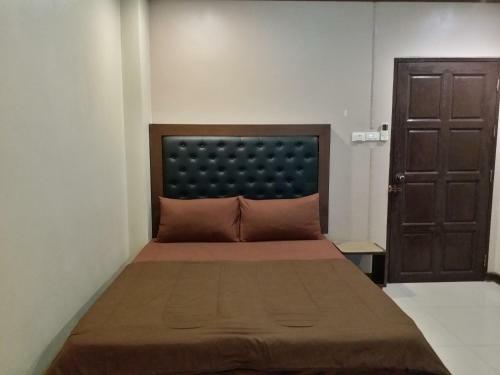 Hotel The Aree Grand Apartment