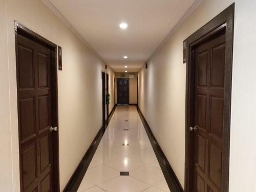 Hotel The Aree Grand Apartment