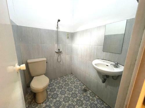 Hostal Ceria Guest House Semarang