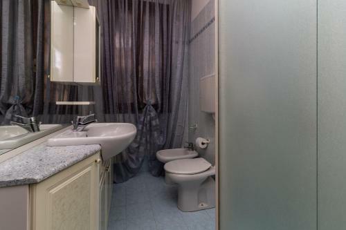 Hostal Veneziacentopercento Rooms