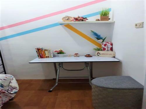 Hostal Pelangi Trenggilis Guesthouse