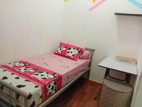 Hostal Pelangi Trenggilis Guesthouse