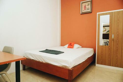 Hotel Koolkost Near University Of Surabaya