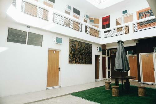 Hotel Koolkost Near University Of Surabaya
