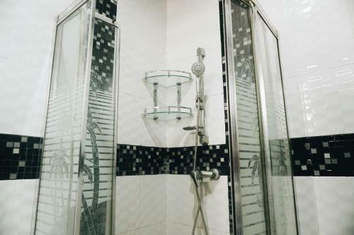 Hotel Koolkost Near University Of Surabaya