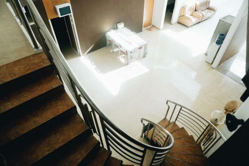 Hotel Koolkost Near University Of Surabaya
