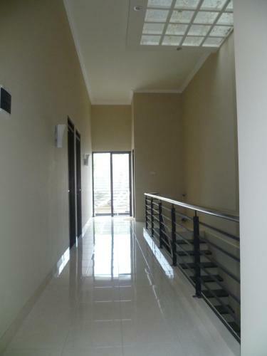Twin House