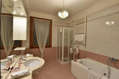 Ca' Del Cinema B&B