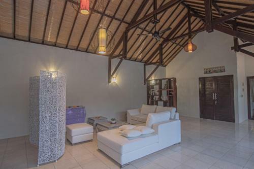 Theo Villa - 2 Bedroom