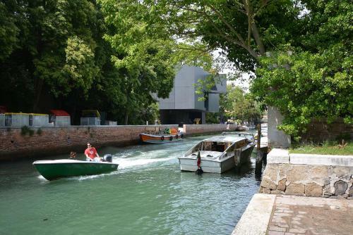 Apartamento Biennale Easy Aircond, 2pax Wifi,courtyard