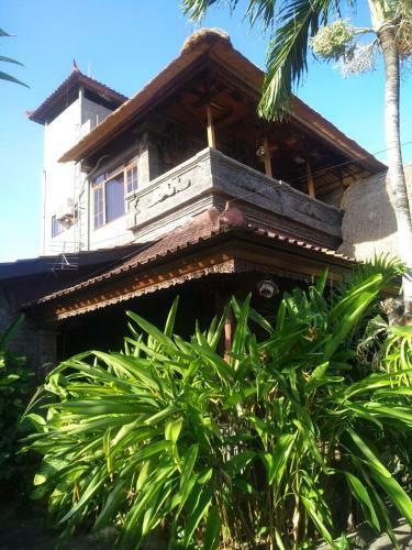 Jimbaran Lotus House Villa