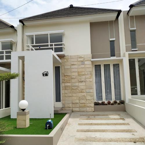 Villa Kayana F15
