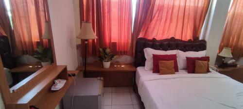 Votel Hotel De'pratnya Kediri