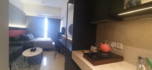Ruby Apartment #5