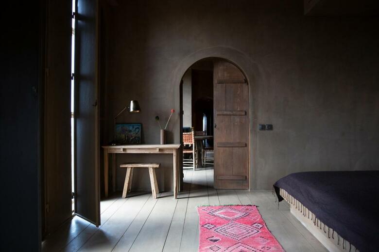 Life Gallery Hotel