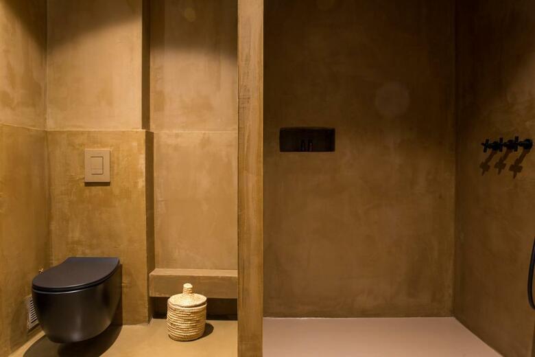 Life Gallery Hotel