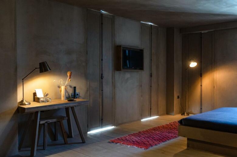 Life Gallery Hotel