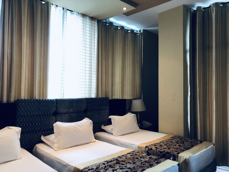 Hotel Kompleksi Arifi
