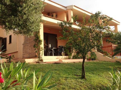 Posidonia Holiday Home