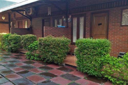 Hotel Monginsidi Home Stay Redpartner