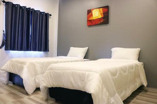 Hotel N&n House Laem Hin