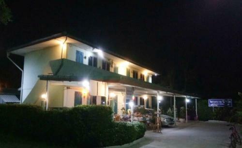 Hotel Wiset Sabai Resort
