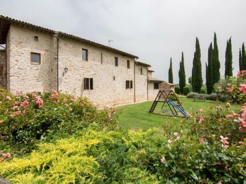Scenic Holiday Home In Massa Martana With Private Pool