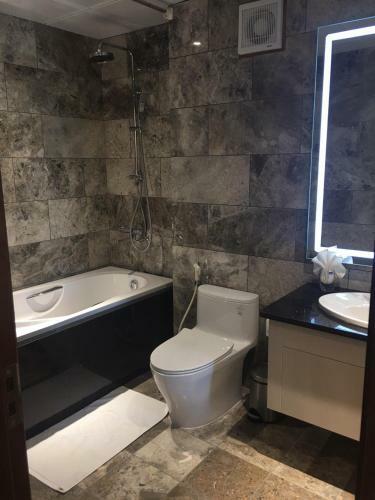 Apartamento Kh�ch S?n Quang Vinh