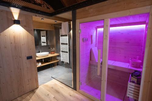 Hostal Teverone Suites & Wellness