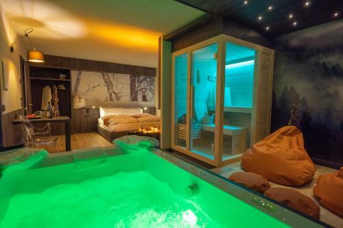 Hostal Teverone Suites & Wellness
