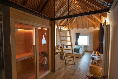 Hostal Teverone Suites & Wellness