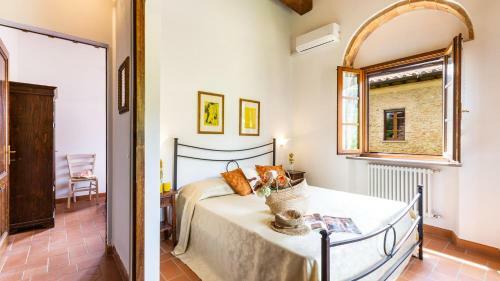 Villa Podere Fornacchia 20