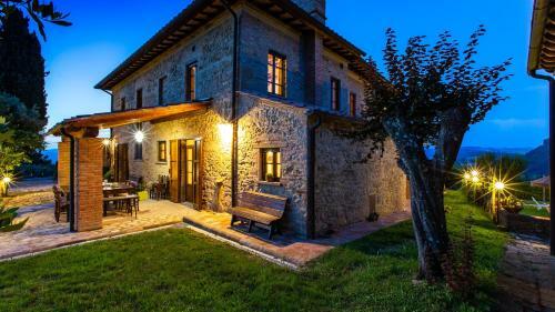 Villa Podere Fornacchia 20