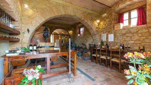 Villa Podere Fornacchia 20