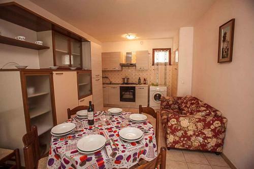 Apartment In Rosolina Mare 25069