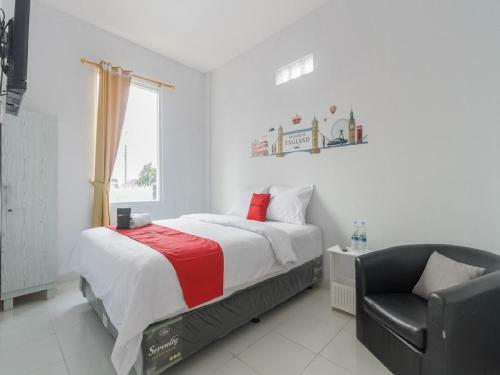 Hostal Reddoorz Plus Near Taman Rasuna Menteng