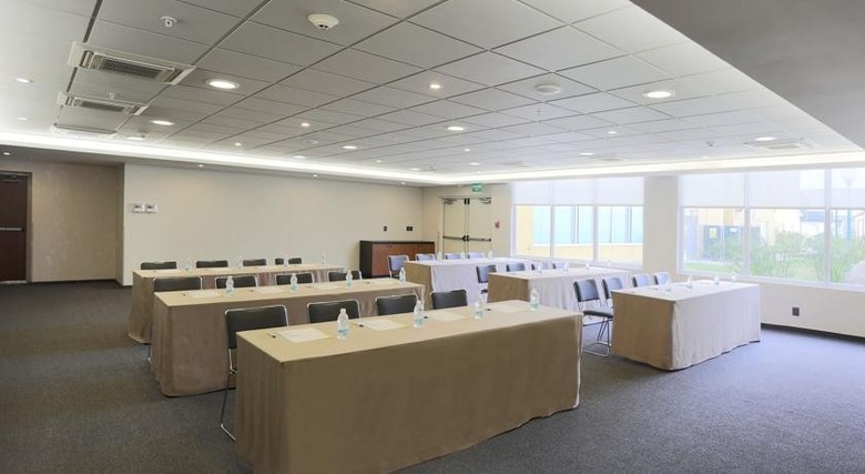 Hotel City Express Tijuana Insurgentes