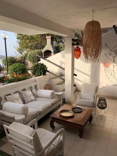 Villa Giusy (breathtaking Sea View)
