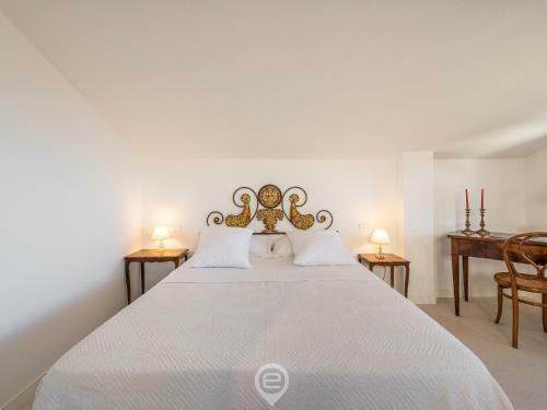 Panoramic Seaview Apartment - Near The Beach