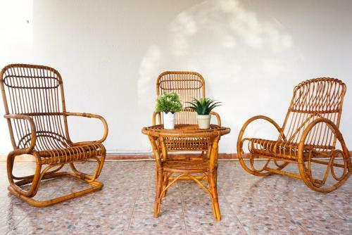 Seafront Aurelia Apartmen With Patio