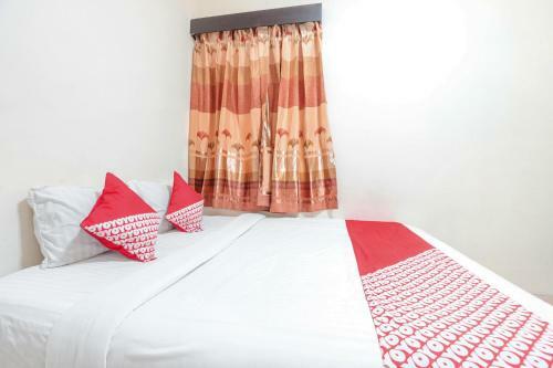 Hotel Oyo 122 Oekude Kost